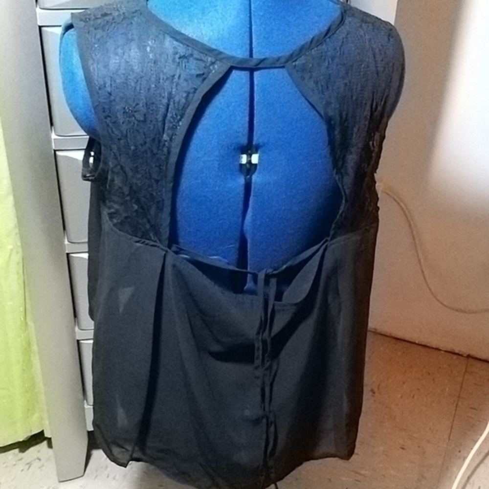 Black sleeveless blouse, Size XL